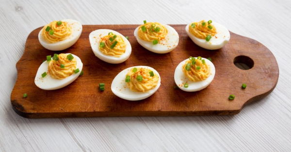 A húsvéti vendégváró ördögtojás, ami mindenkinek ízleni fog – recept! A húsvéti vendégváró ördögtojás, ami mindenkinek ízleni fog – recept!