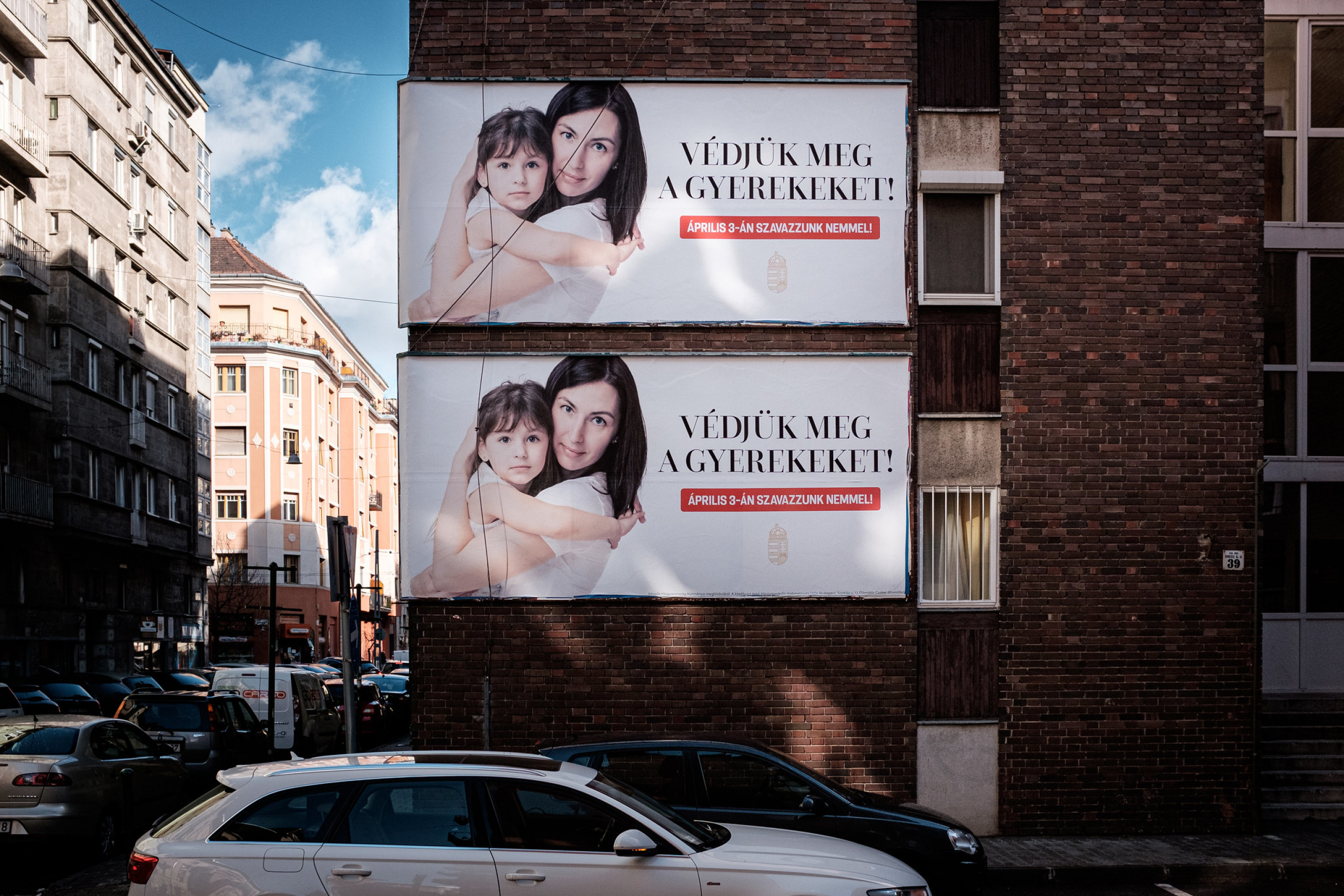 Állami kitüntetést kapott egy férfi, akinek egy tavalyi molesztálási ügyében a mai napig nyomoz a rendőrség Állami kitüntetést kapott egy férfi, akinek egy tavalyi molesztálási ügyében a mai napig nyomoz a rendőrség