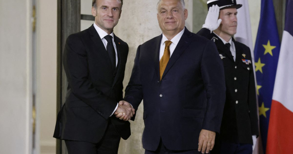 Macron Párizsba hívta Orbán Viktort tárgyalni