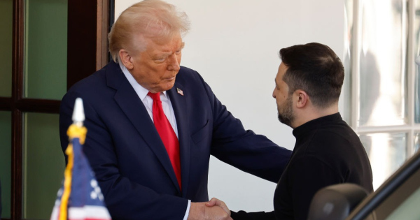 Zelenszkij megérkezett a Fehér Házba Donald Trumphoz