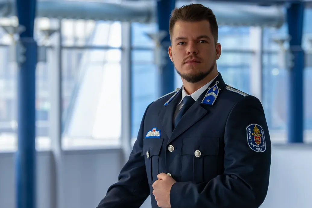 Fegyelmi eljárás indult a rendőr ellen, aki nem akarta, hogy egy államtitkár vele reklámozza a KDNP-t