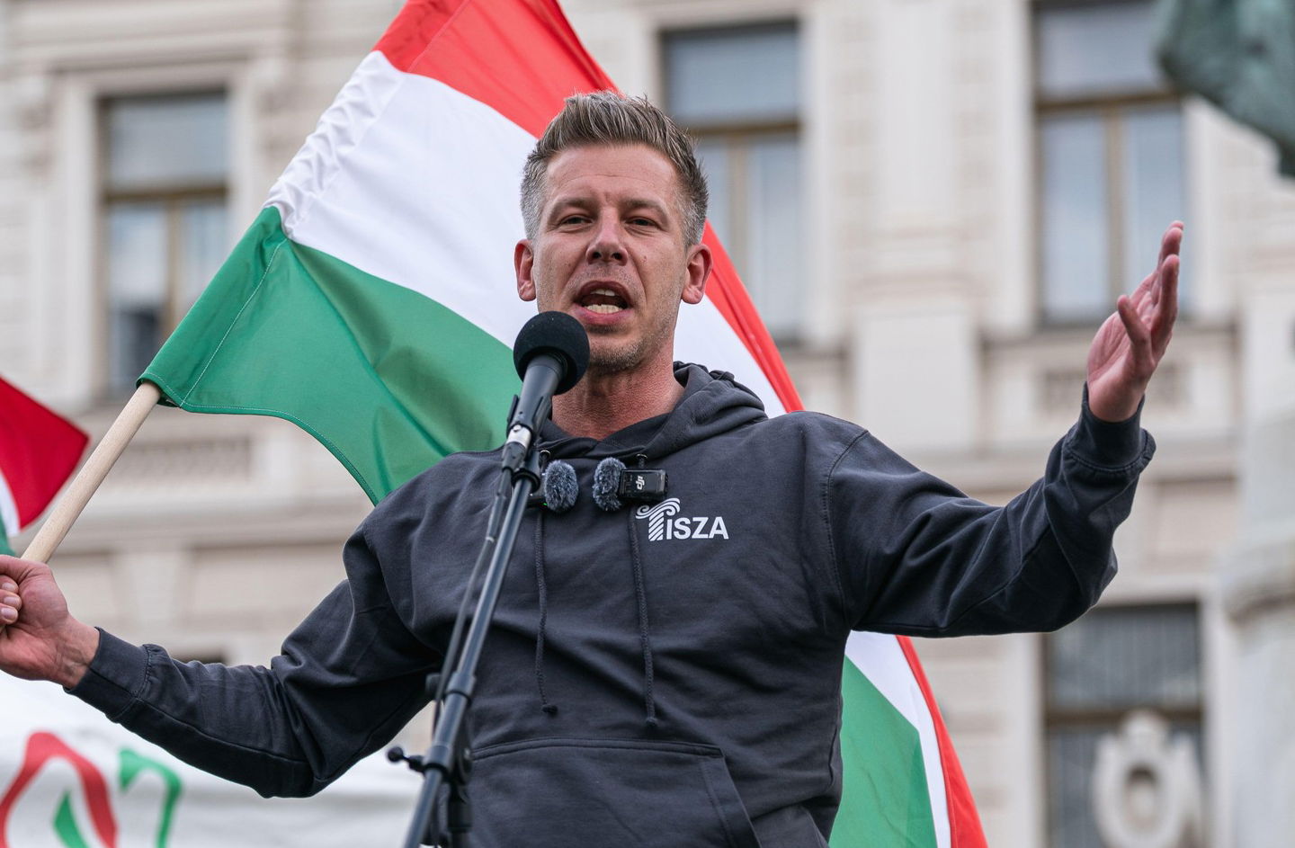 “Nem tudom, hogy csinálja Magyar Péter” – Hont András meglepőt mondott a Tisza Párt esélyeiről